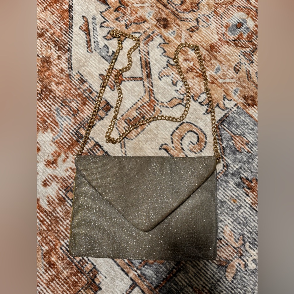 Silver/gold sparkling purse or clutch